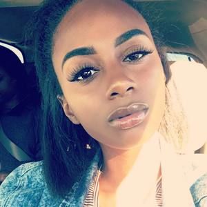 Meet your Posher, Norlisha